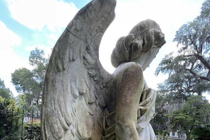 Bonaventure Cemetery Dark History Experience By Junket - Inclusions Provided