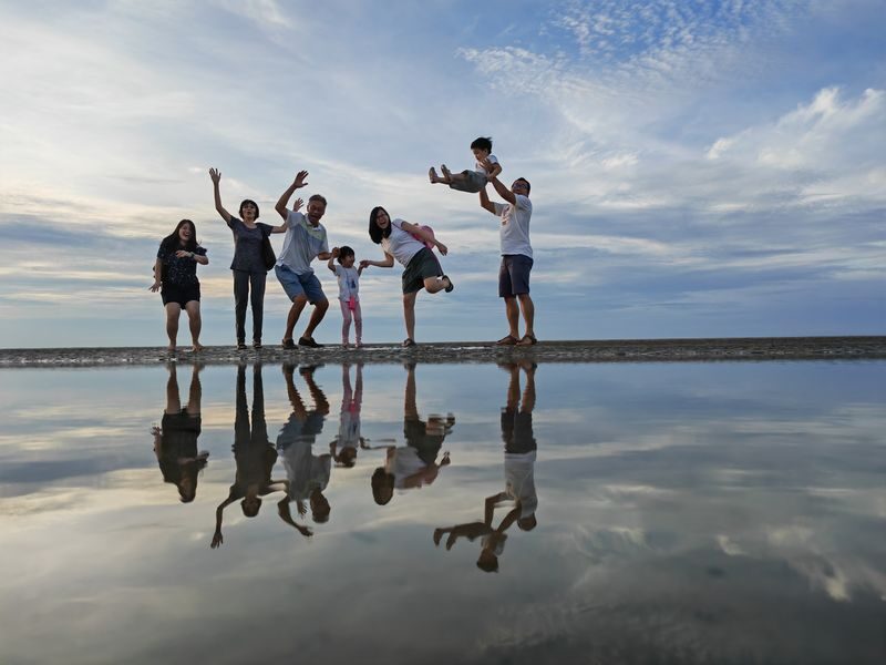 Bongawan/Binsuluk Mangrove Cruise, Mirror Beach & Firefly - A slow trip from Kota Kinabalu to the mangroves