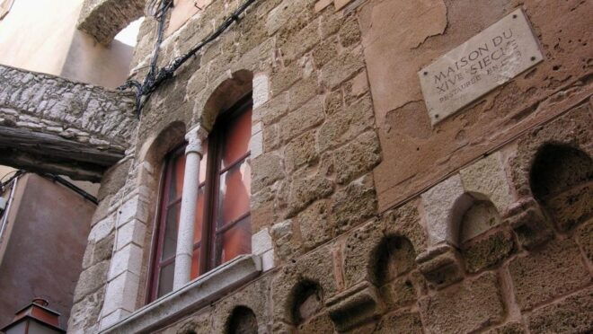 BONIFACIO - CORSICA: A TRIP FROM SARDINIA - Highlights