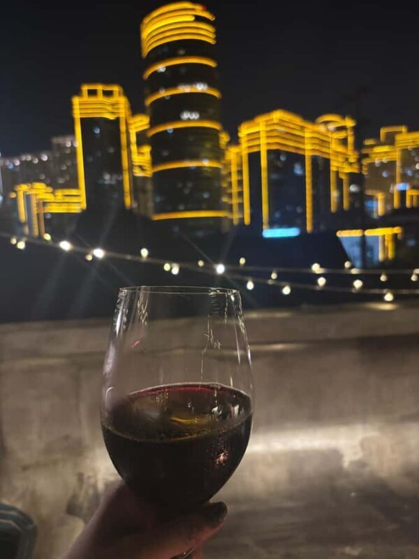 Bonifacio global city and Makati barhopping night life tour - Exploring Manila’s Nightlife: The Full Experience