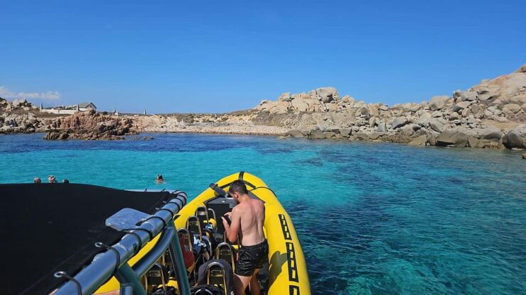 Bonifacio: Lavezzi Islands and Caves Guided Tour - Experience the Guided Boat Trip