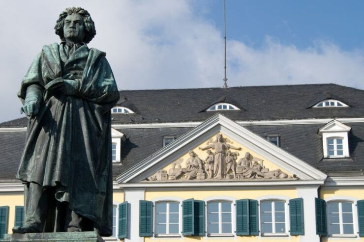 Bonn: City Exploration Game and Tour - Activity Details