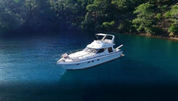 Book a Yacht Cruise: Corfu to Paxos, Blue Caves, Antipaxos! - Exploring Paxos and Antipaxos