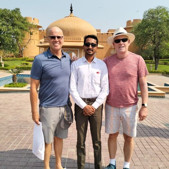 Book Govt. Approved Tour Guide for Jaipur City Tour - Customer Reviews