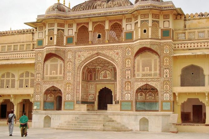 Book No Shopping Tour Guide in Jaipur - Directions