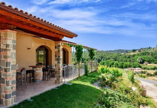 BOOK YOUR PRIVATE WINE OR BEER AMAZING EXPERIENCE IN LUCCA - Accessibility and Group