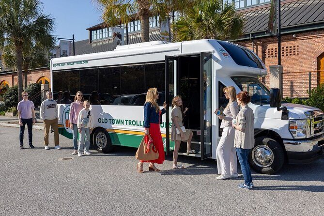 Boone Hall Plantation Day Tour with Transportation - FAQs