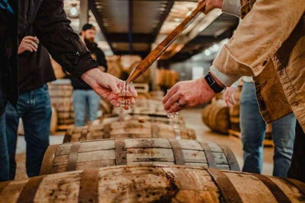 Bootleggers and Bloodshed: Tennessee Whiskey Tasting Tour - Customer Feedback and Ratings