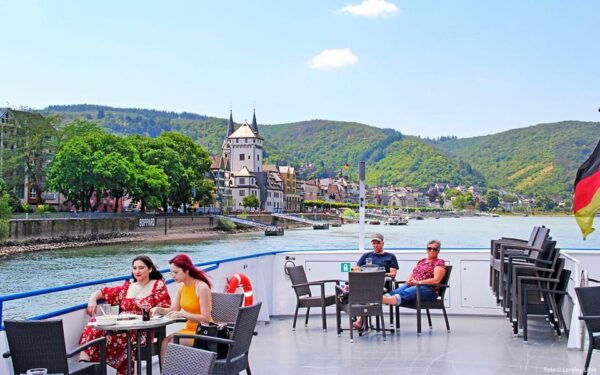 Boppard: Rhine Boat Trip With Loreley Plateau Activities - Activities at Loreley Plateau