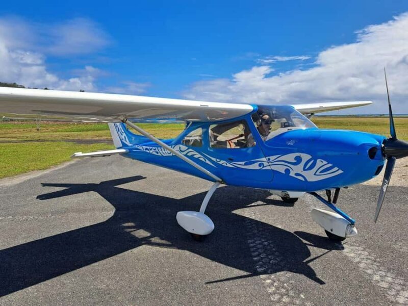 Bora-Bora 30 minutes private flight in light aircraft - The Practical Side: Booking, Group Size, and Flexibility