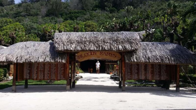 Bora Bora Adventure Day: 4X4 and Jet Ski with Lunch - The Culinary Pause: Lunch at Bloody Mary’s