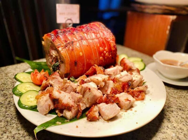 Boracay: Beachfront Buffet with Live Music - An Authentic Filipino Buffet Experience in Boracay