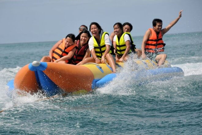 Boracay: Inflatable Banana or Dragon Boat Ride - Activity Details