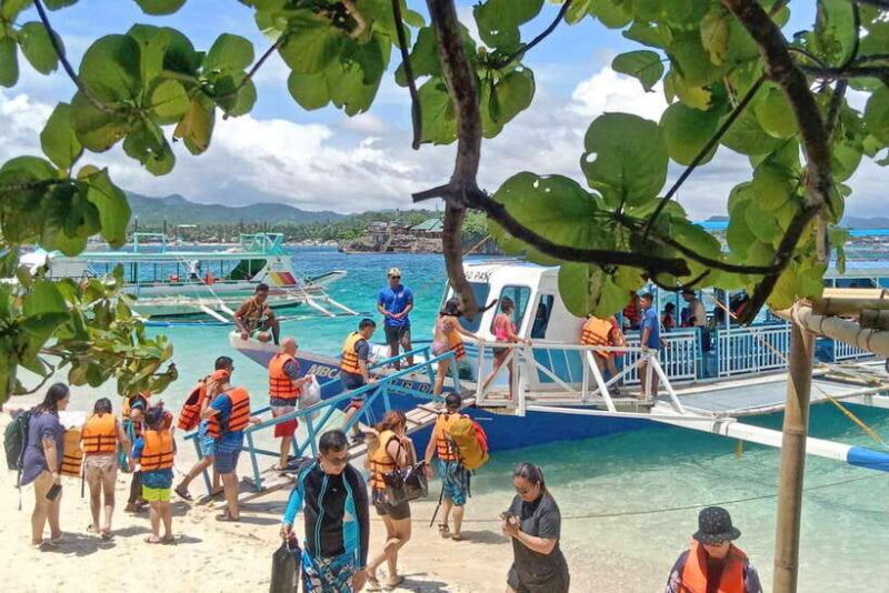 Boracay: Island Hopping Boat Tour with Crystal Cove Entry - Stops and Highlights