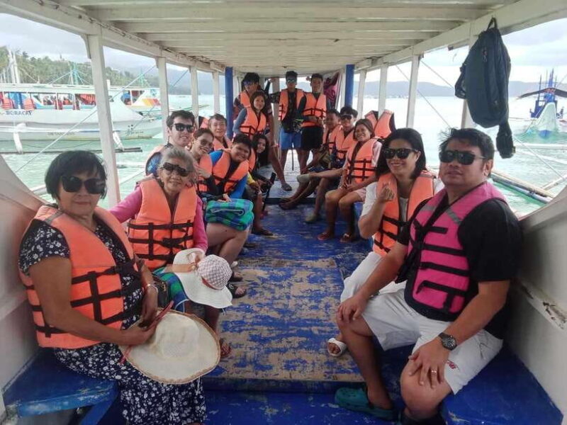 Boracay: Island Hopping w/ Lunch, Parasailing, Crystal Cove - Who Should Sign Up?  