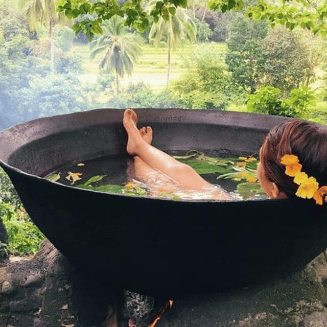 Boracay: Island Hopping with Hot Kawa Bath - The Lunch Break and Beach Conditions