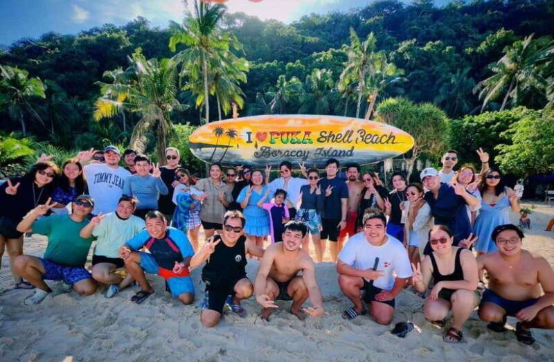 Boracay: Island Hopping with Lunch and Crystal Cove Island - Navigating the Tour Experience