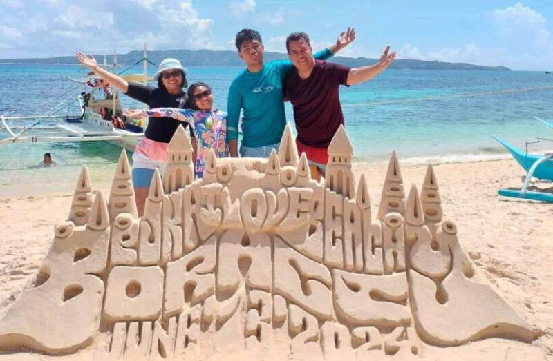 Boracay: Island Hopping with Lunch and Crystal Cove Island - FAQ