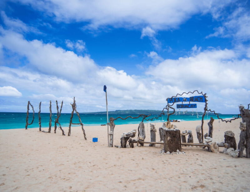 Boracay: Island Hopping with Lunch and Hot Kawa Bath - Authentic Experiences & Reviews