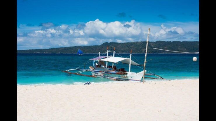 Boracay Island Hopping With Standard Boodle Fight Lunch - Activity Details and Flexibility