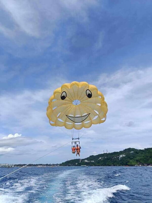 Boracay Parasailing - Practical Tips for a Smooth Experience