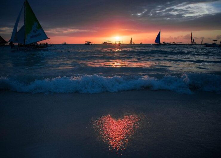 Boracay: Paraw Sailing With Photos - Experience Highlights