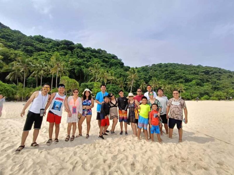 Boracay: Private Island Hopping Tour with Lunch & Kawa Bath - Authentic Experiences from Real Travelers