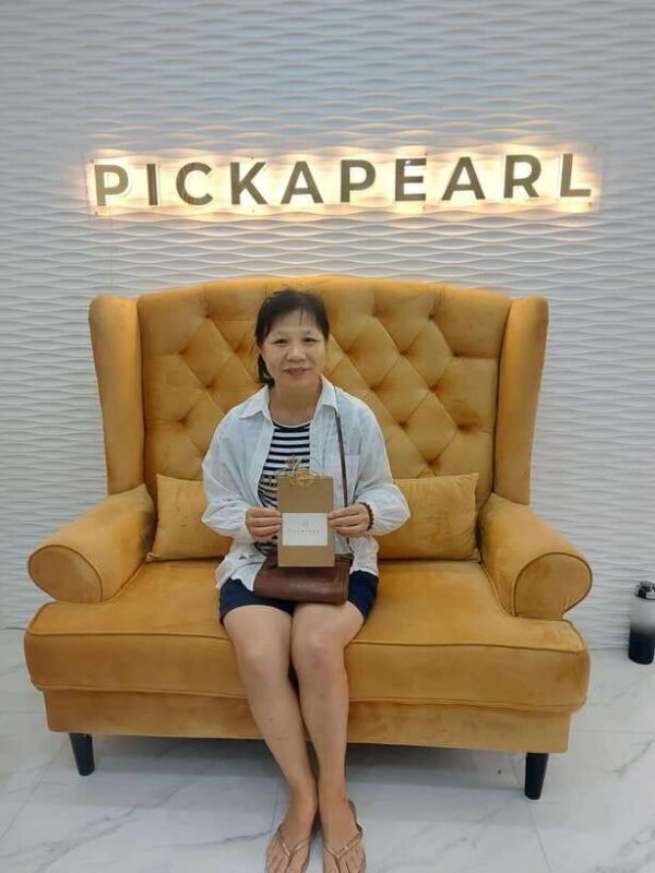 Boracay: Private Land Tour with Pick a Pearl Experience - Good To Know