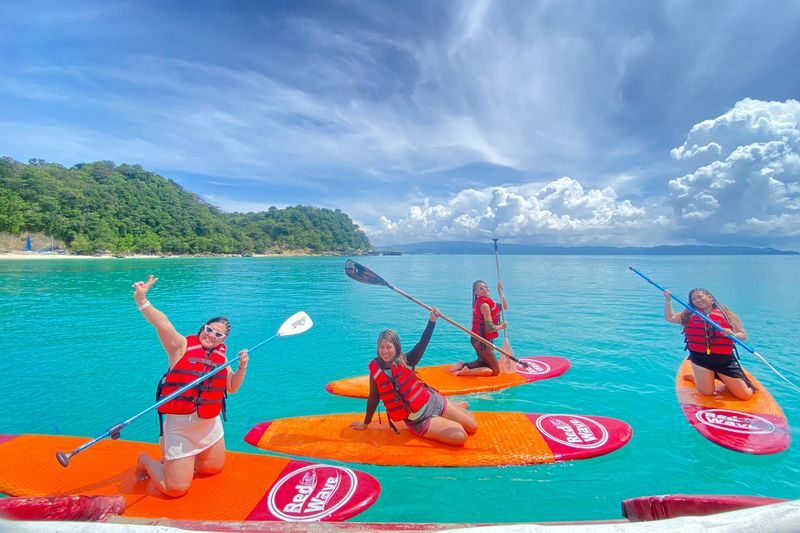 Boracay Red Wave Cruise and Island Hopping - Is the price fair for what you get?