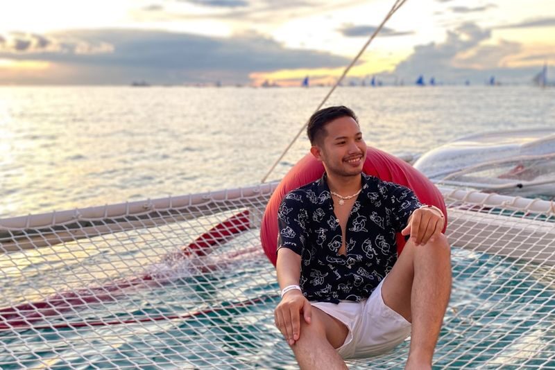 Boracay Red Wave Cruise and Island Hopping - Who should book the Red Wave?