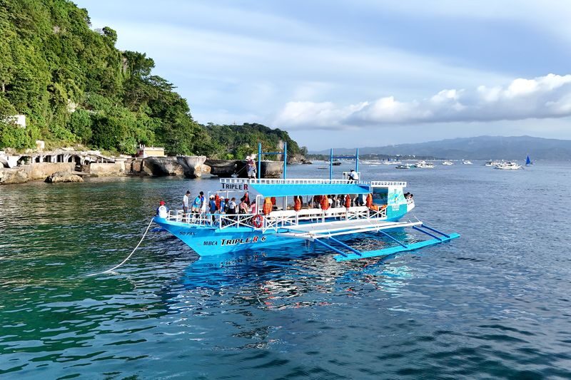 Boracay Tour Package (Island Hopping) - The snorkel stop: one site, not three