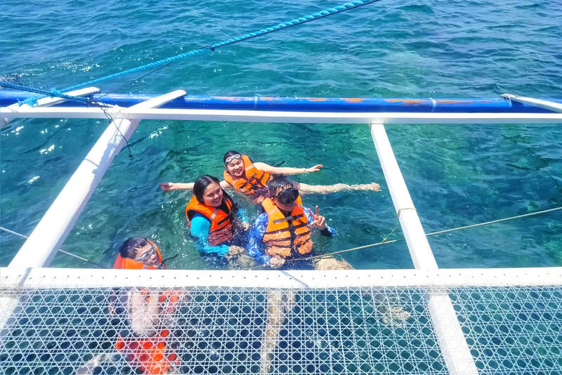 Boracay Tour Package (Island Hopping) - Shared boat or private trip?