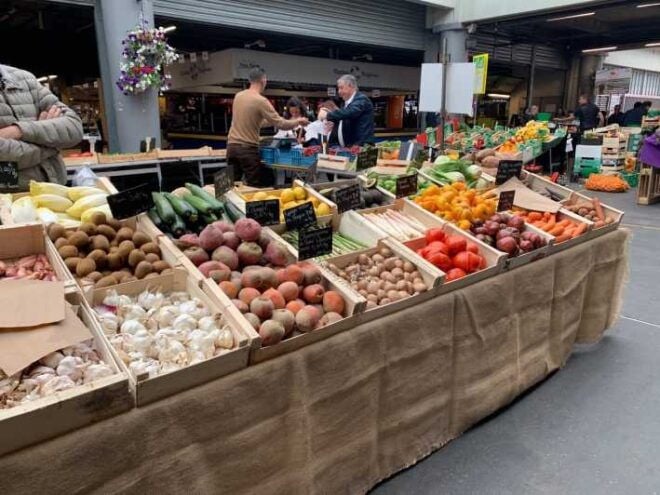 Bordeaux: 3.5-Hour Old Town and Market Food Tour - Tour Itinerary