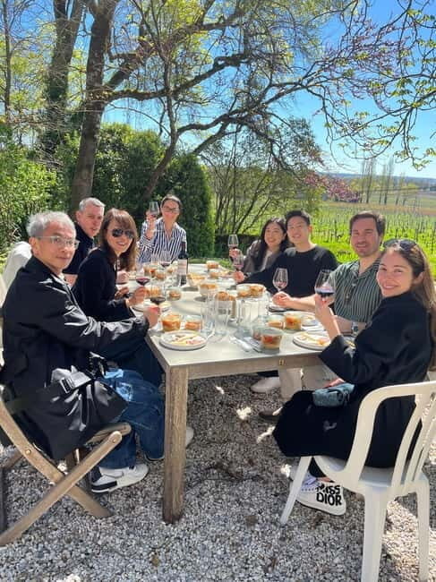 Bordeaux by Gravel Bike : Monumets, vineyards & wine tasting - A Practical Look at Bordeaux by Gravel Bike