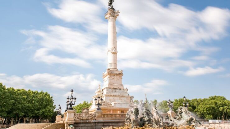 Bordeaux: City Highlights & Self-Guided Scavenger Hunt Tour - Ticket Details and Features