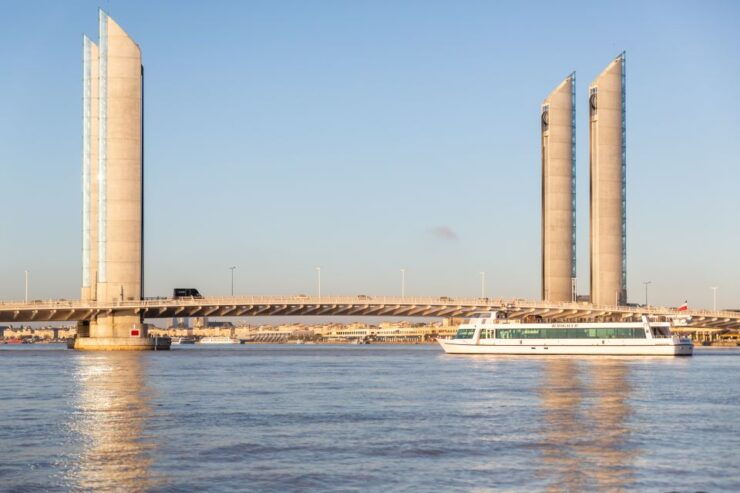Bordeaux: City Sightseeing Cruise - Booking Details