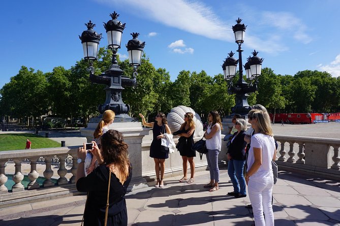 Bordeaux City Wine & Cultural Guided Walking Tour With 4 Tastings - Tour Details and Highlights