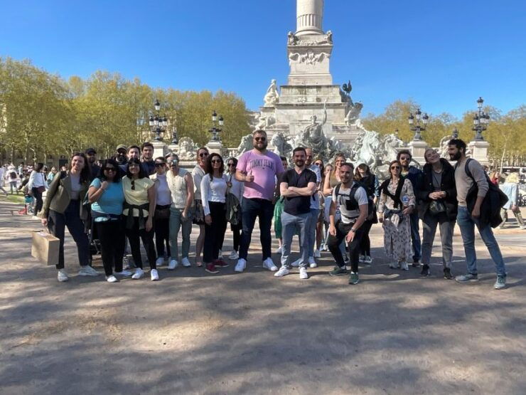 Bordeaux: Essential Highlights Walking Tour - Booking Details