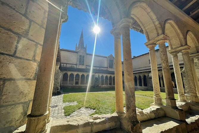 Bordeaux Essentials - Full Day Tour With Gourmet Picnic Lunch - Winery Visits and Tastings