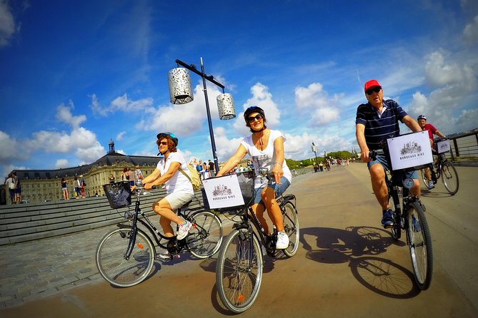 Bordeaux Essentials Sightseeing Bike Tour With a Local Guide - Inclusions and Additional Information