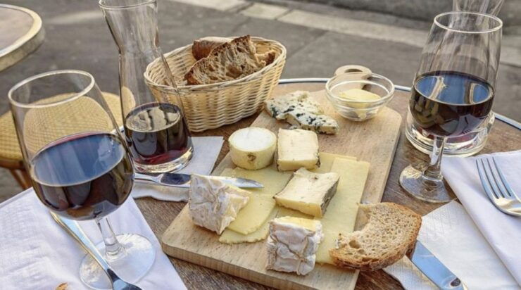Bordeaux Food Tour - 10 Tastings - Local Bakery Delights