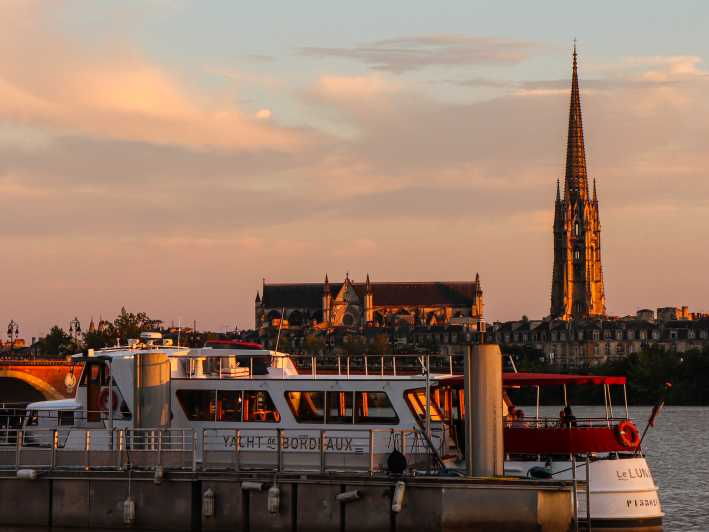 Bordeaux: Garonne River Yacht Cruise With Brunch - Unique Brunch Experience
