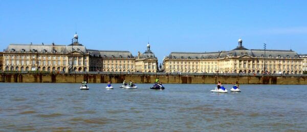 Bordeaux: Guided Jet Ski Tour 1 Hour - Questions You May Have
