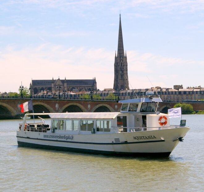 Bordeaux: Guided River Cruise - Booking Information