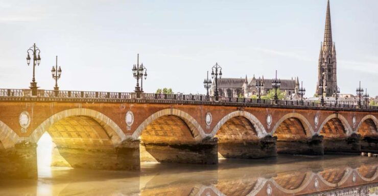 Bordeaux: Insta-Perfect Walk With a Local - Highlights