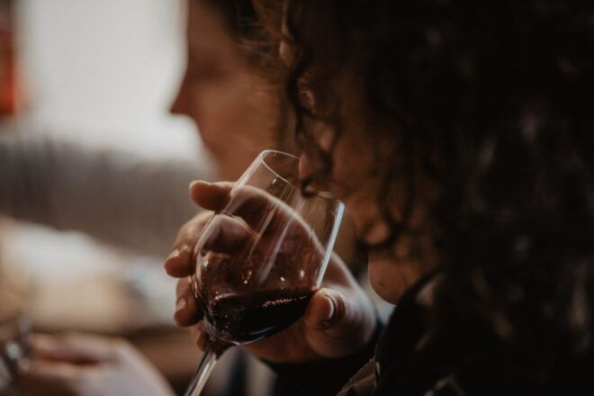 Bordeaux: Introduction to Bordeaux Wines Tasting Workshop - Unveiling the History of Bordeaux Wines