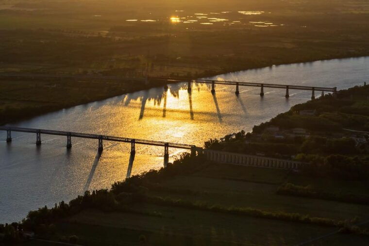 Bordeaux: Panoramic Flight Over Vineyards and Châteaux - Booking Your Aerial Adventure