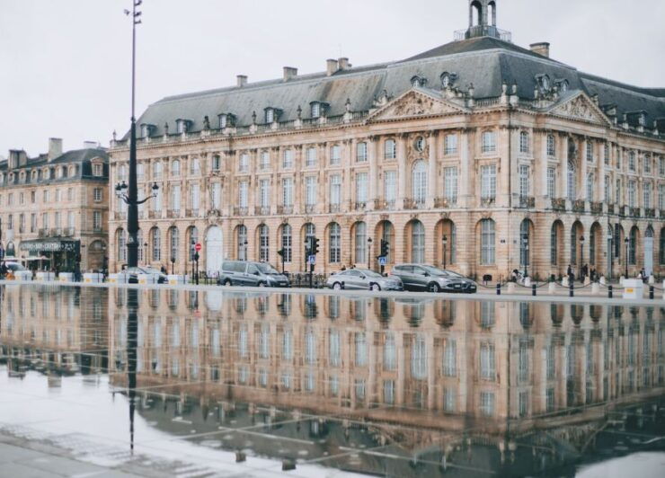 Bordeaux: Private Guided Walking Tour - Activity Overview