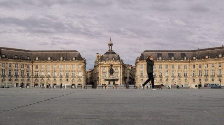 Bordeaux: Private Guided Walking Tour - Cancellation and Reservation Details