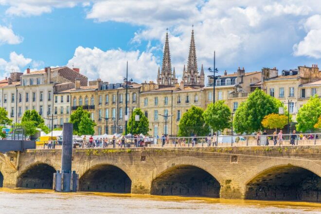 Bordeaux: Private Tour in a Citroën 2CV 45min - Important Reminders